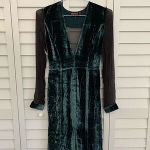 Free People Green Velvet Maxi Dress Size 2 Brand New